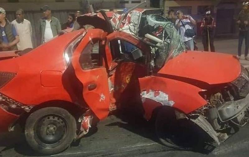 الدارالبيضاء: وفاة سائق طاكسي صغير وزبونة في حادثة سير بمقاطعة سباتة