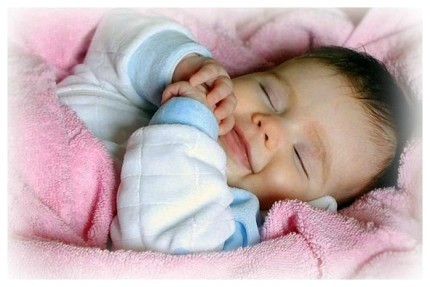 بماذا يحلم الطفل الرضيع